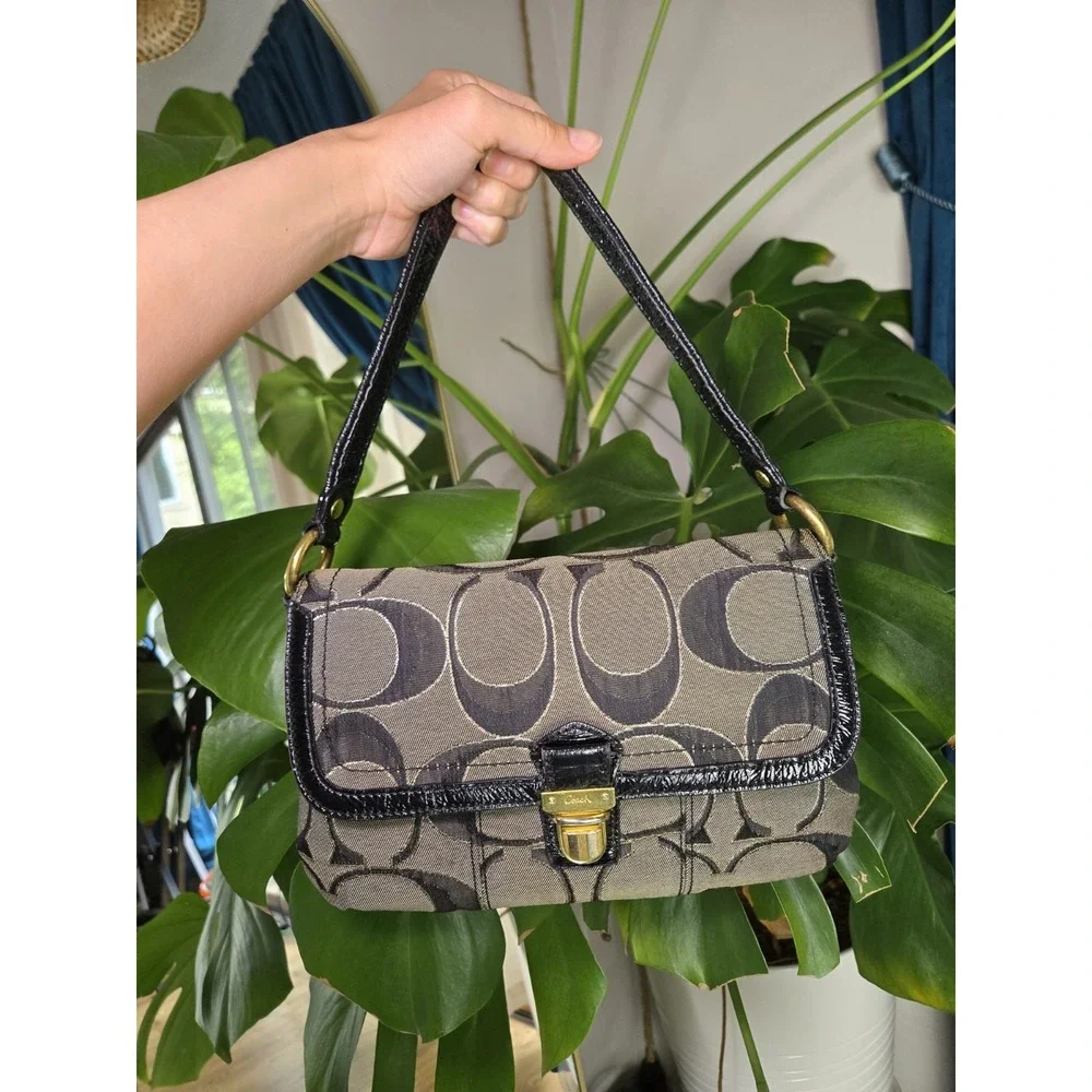 Coach Poppy Crossbody Shoulder Bag